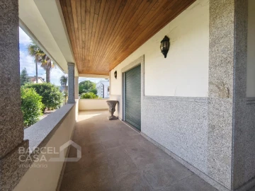 Moradia T4 para Venda em Balugães