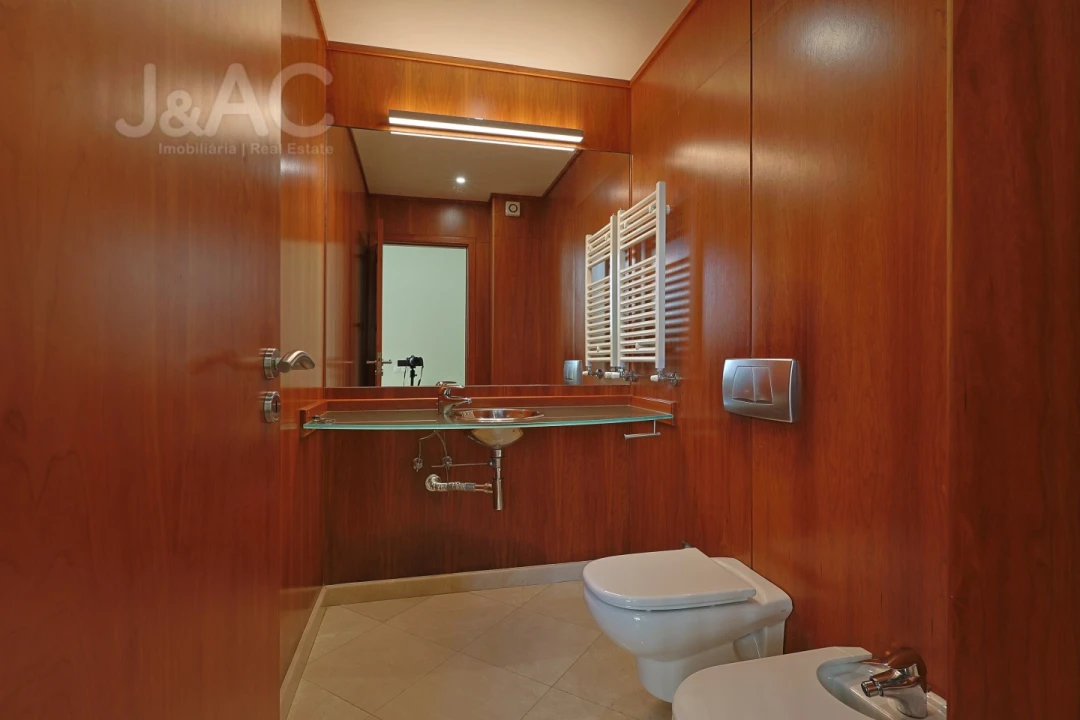 Apartamento T4 para Venda em Rio de Mouro Foto 20