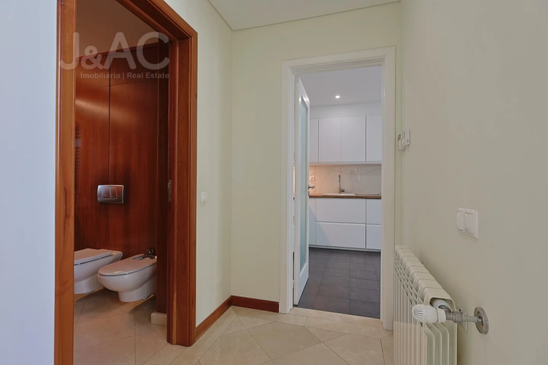 Apartamento T4 para Venda em Rio de Mouro Foto 21