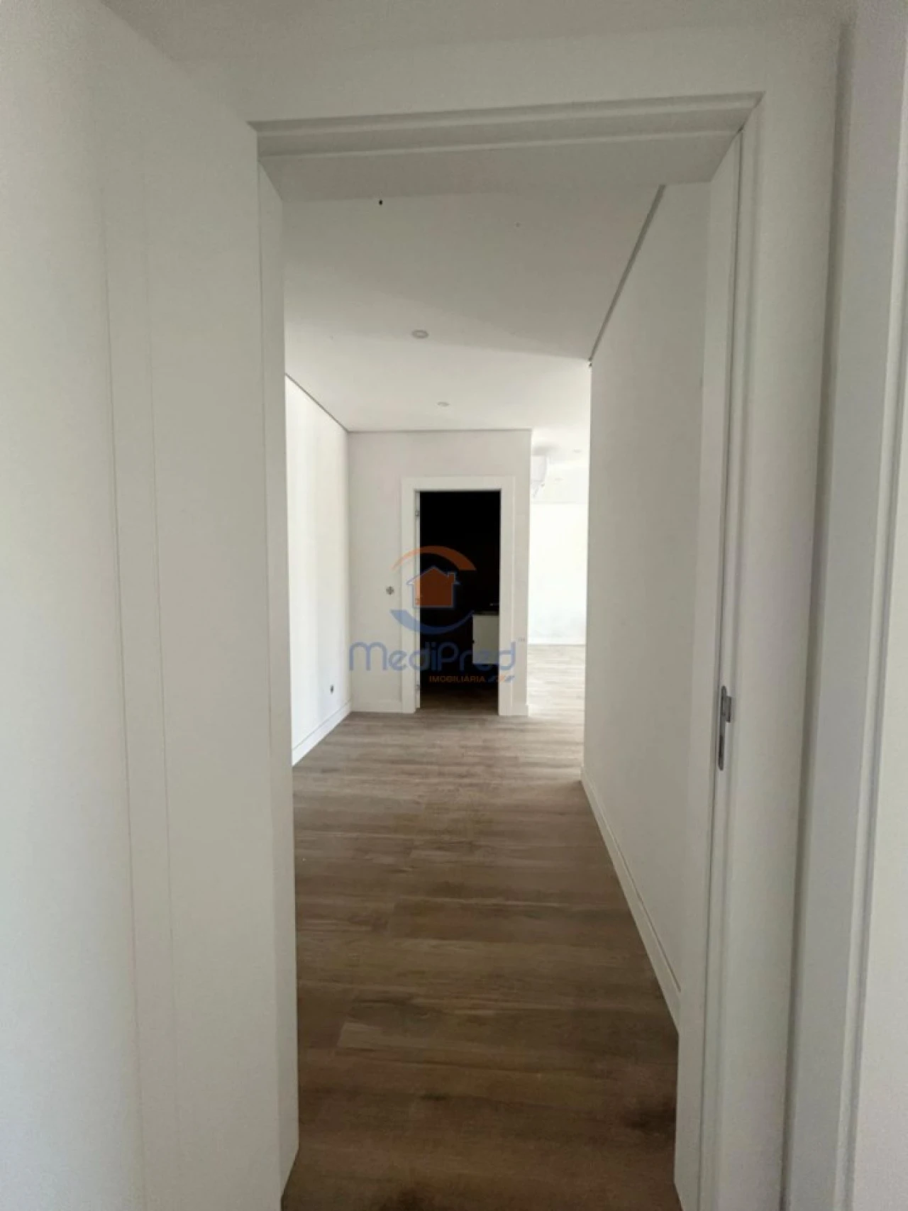 Apartamento T3 para Venda em Ramada e Caneças Foto 8