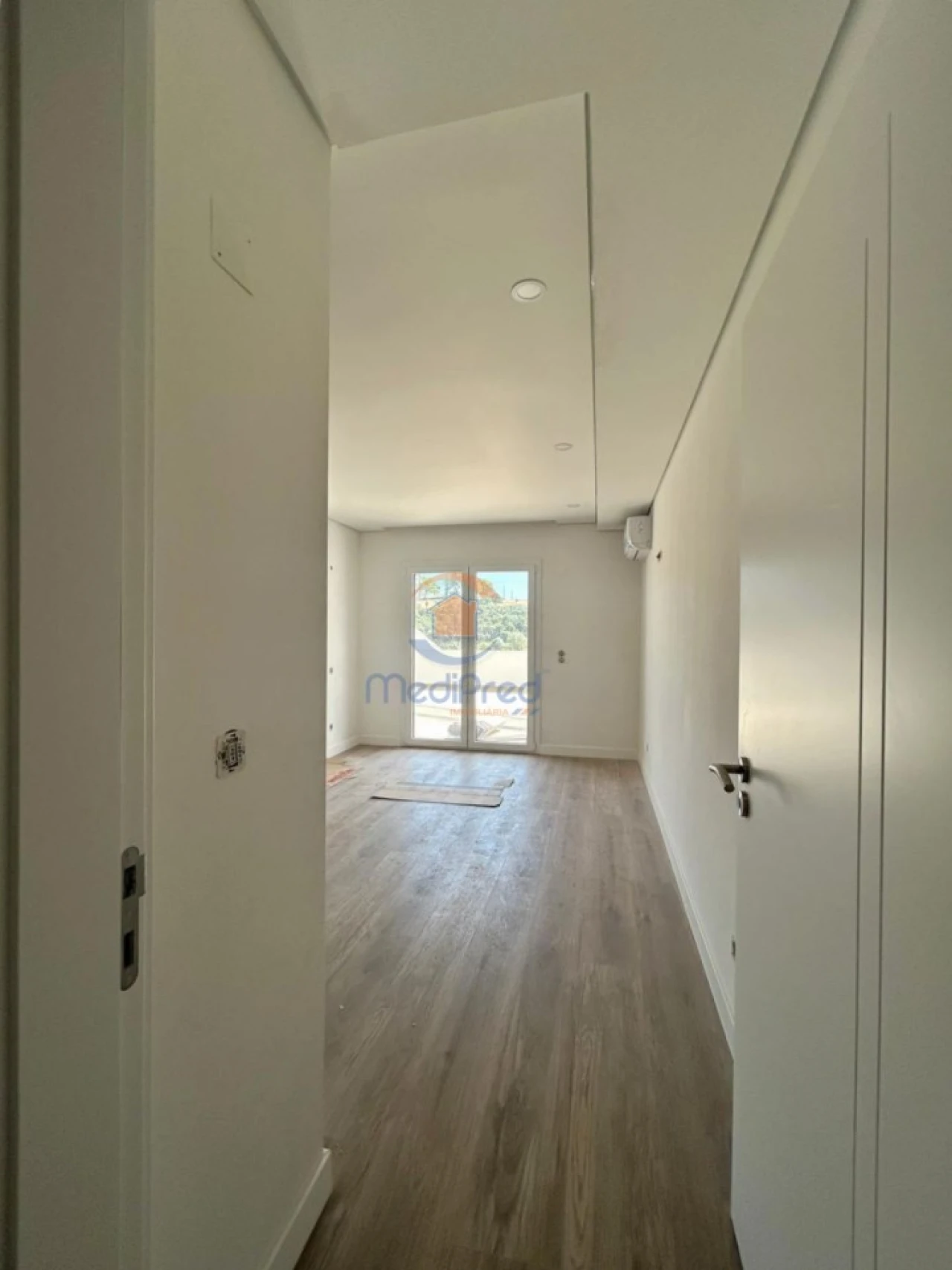 Apartamento T3 para Venda em Ramada e Caneças Foto 13