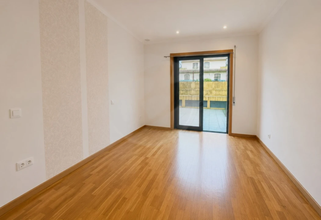 Apartamento T3 para Venda em Póvoa de Varzim, Beiriz e Argivai Foto 8