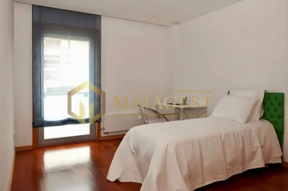 Apartamento T3 para Arrendamento em Cedofeita, Santo Ildefonso, Sé, Miragaia, São Nicolau e Vitória