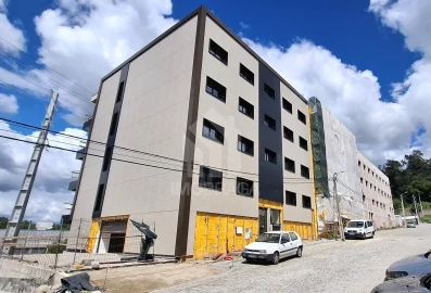 Apartamento T3 para Venda em Celeirós, Aveleda e Vimieiro