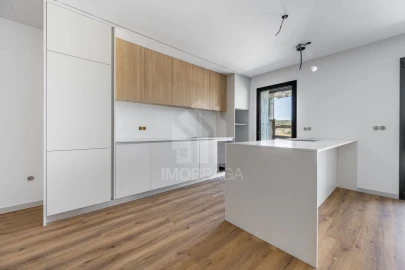 Apartamento T3 para Venda em Celeirós, Aveleda e Vimieiro