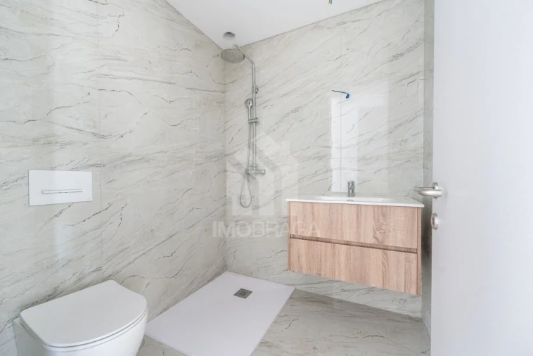 Apartamento T3 para Venda em Celeirós, Aveleda e Vimieiro Foto 5