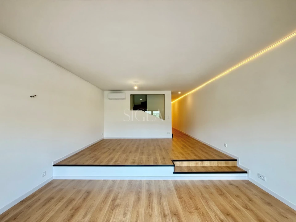 Apartamento T2 para Venda em Madalena Foto 4
