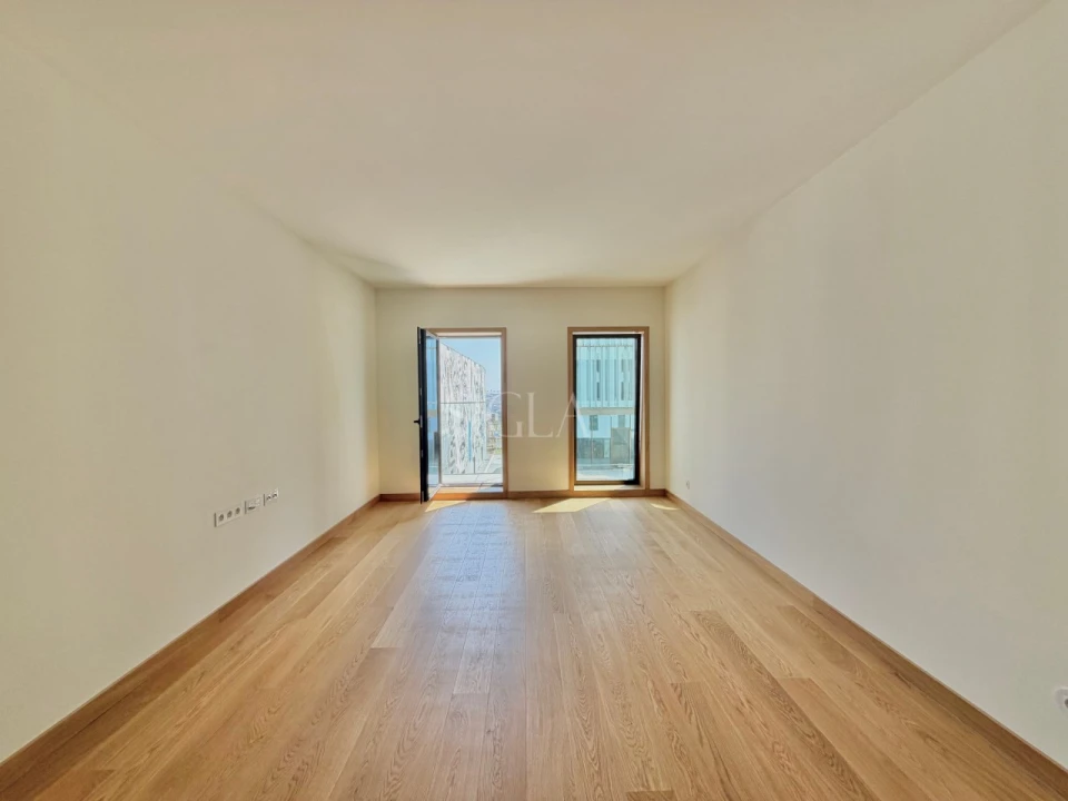 Apartamento T1 para Venda em Cedofeita, Santo Ildefonso, Sé, Miragaia, São Nicolau e Vitória Foto 2