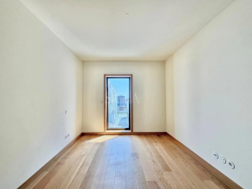 Apartamento T1 para Venda em Cedofeita, Santo Ildefonso, Sé, Miragaia, São Nicolau e Vitória Foto 17