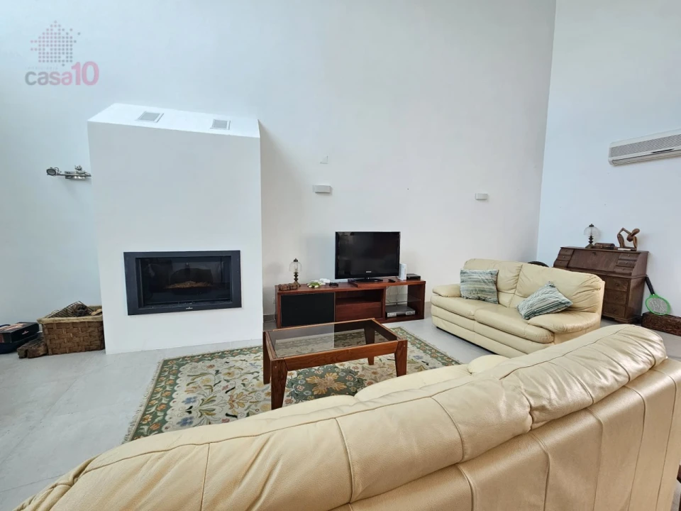 Moradia T3 para Arrendamento em Quinta do Anjo Foto 4