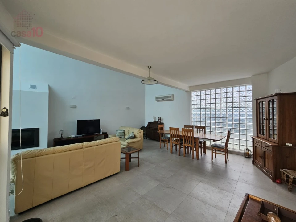 Moradia T3 para Arrendamento em Quinta do Anjo Foto 9