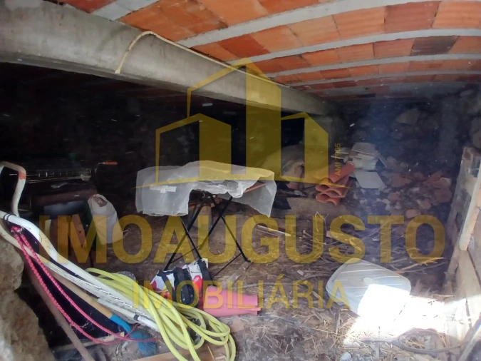 Moradia T2 para Venda em Santo Estêvão e Moita Foto 16