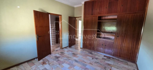 Apartamento T3 para Venda em Alcains