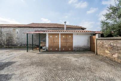 Moradia T6 para Venda em Bougado (São Martinho e Santiago)