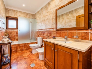 Moradia T6 para Venda em Bougado (São Martinho e Santiago)