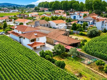 Moradia T6 para Venda em Bougado (São Martinho e Santiago)