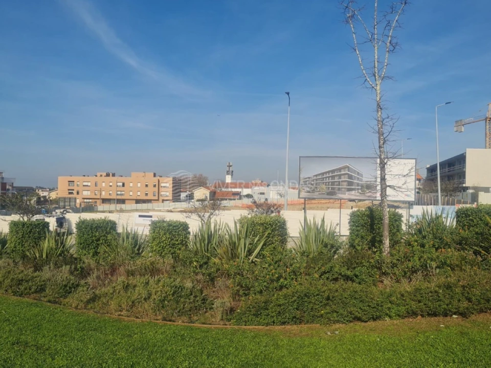 Apartamento T1 para Venda em Madalena Foto 9