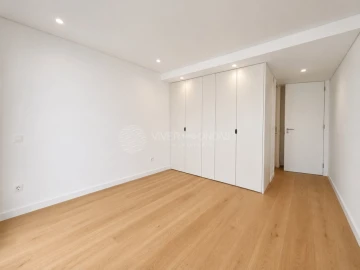 Apartamento T1 para Venda em Madalena