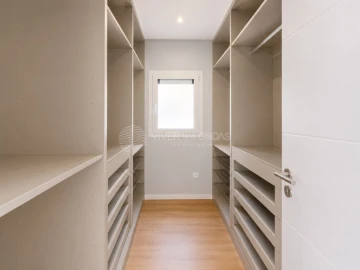 Moradia T3 para Venda em Fernao Ferro