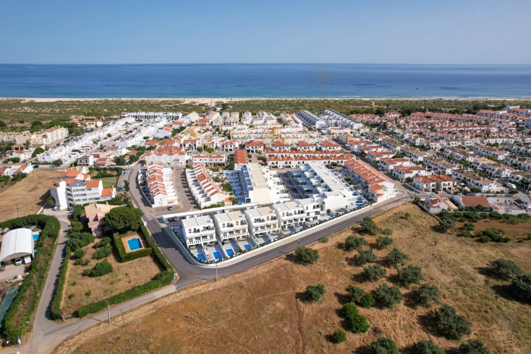 Moradia T3 para Venda em Vila Nova de Cacela Foto 1