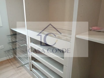 Moradia T4 para Venda em Fernao Ferro
