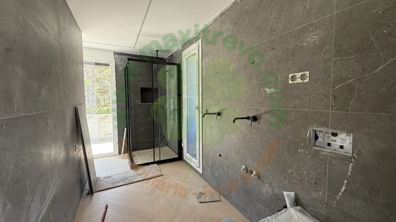 Moradia T4 para Venda em Charneca de Caparica e Sobreda Foto 18