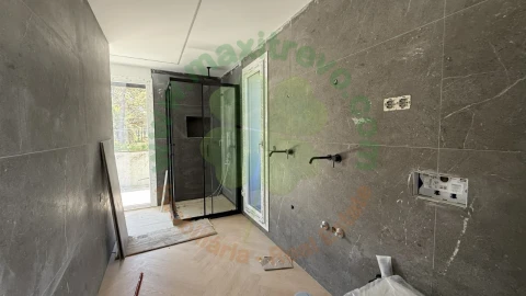 Moradia T4 para Venda em Charneca de Caparica e Sobreda