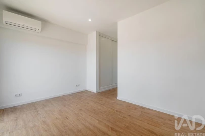 Apartamento T3 para Venda em Lagos (São Sebastião e Santa Maria)