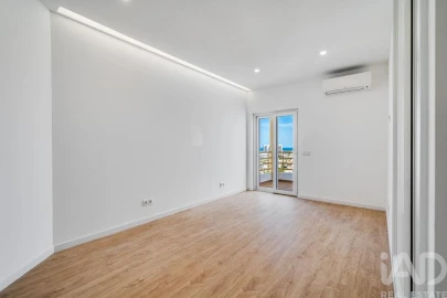 Apartamento T3 para Venda em Lagos (São Sebastião e Santa Maria)