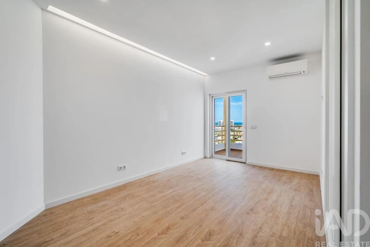 Apartamento T3 para Venda em Lagos (São Sebastião e Santa Maria) Foto 29