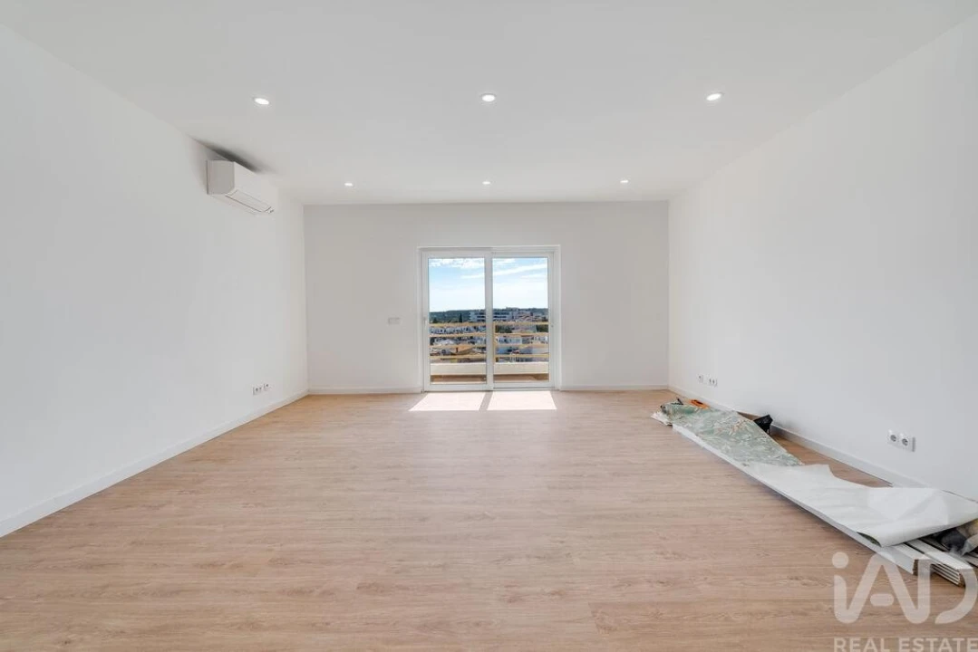 Apartamento T3 para Venda em Lagos (São Sebastião e Santa Maria) Foto 5
