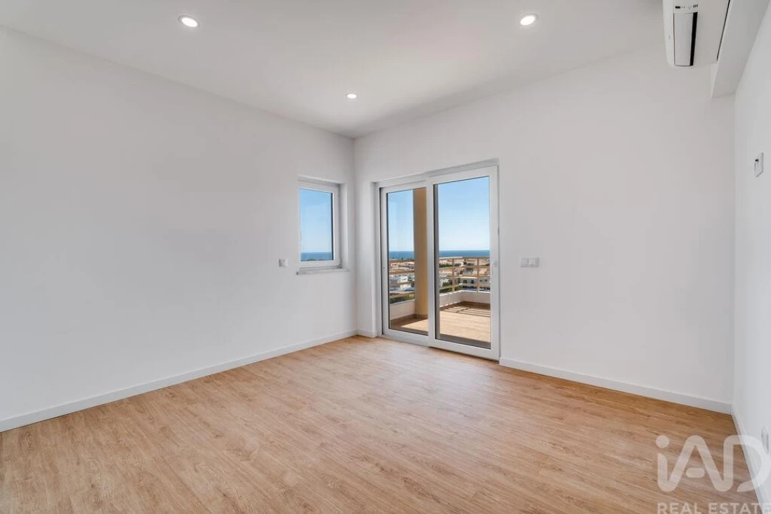 Apartamento T3 para Venda em Lagos (São Sebastião e Santa Maria) Foto 23