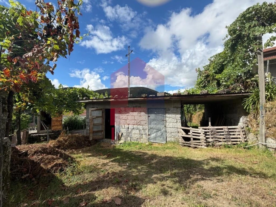 Terreno para Venda em Aboim da Nóbrega e Gondomar Foto 3