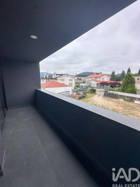 Apartamento T2 para Arrendamento em Arca e Ponte de Lima