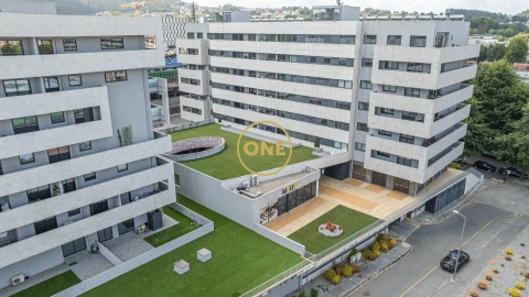 Negócio para Venda em Vila Nova de Famalicão e Calendário