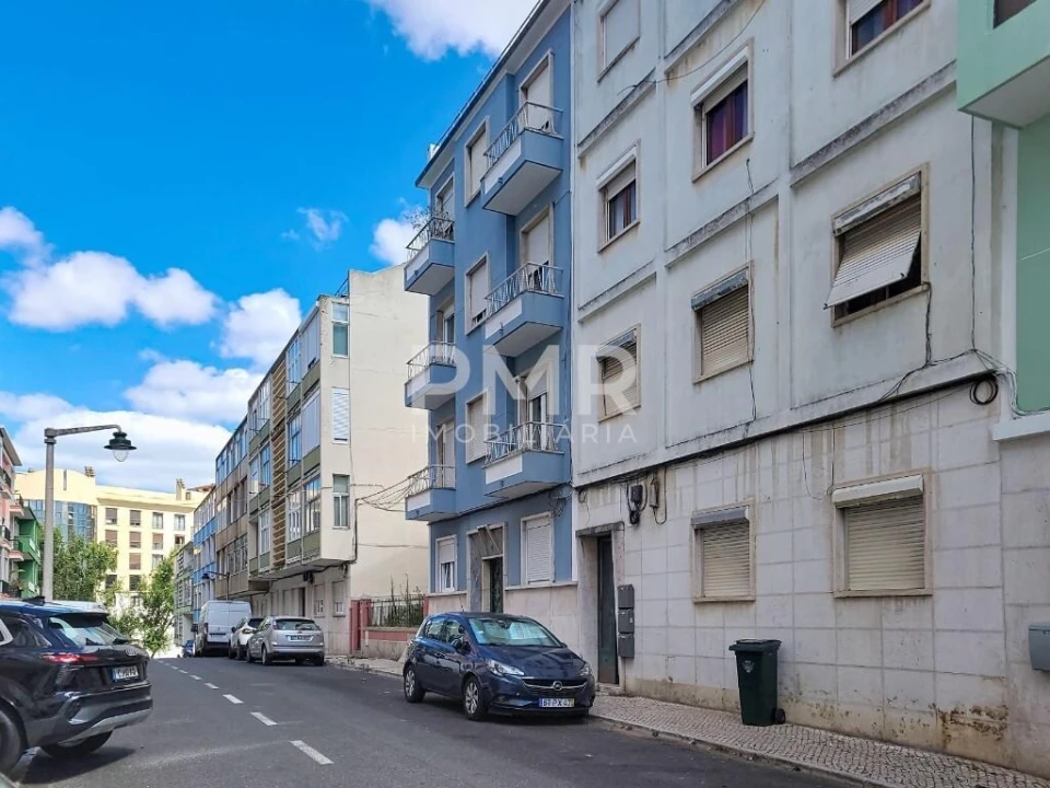 Apartamento T1 para Arrendamento em Avenidas Novas Foto 14