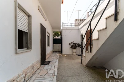 Moradia T2 para Venda em União das Freguesias de Setúbal