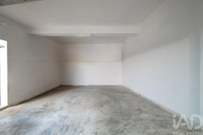 Moradia T2 para Venda em União das Freguesias de Setúbal