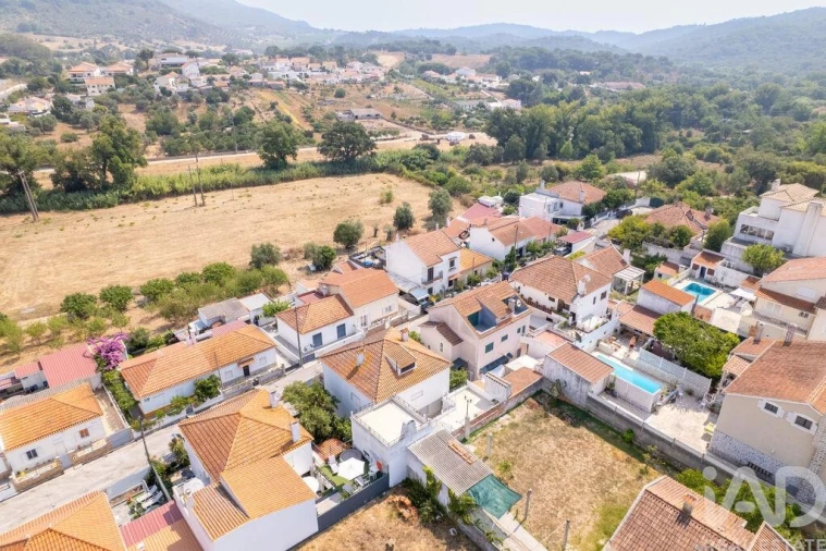 Moradia T2 para Venda em União das Freguesias de Setúbal Foto 26