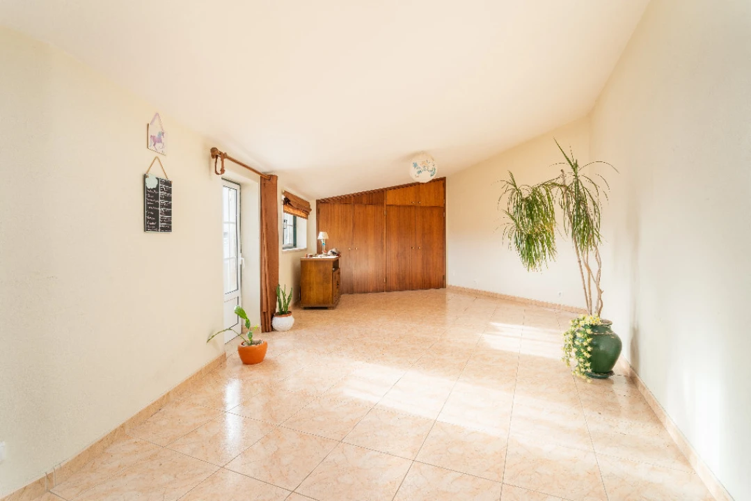 Moradia T4 para Venda em Eiras e São Paulo de Frades Foto 12