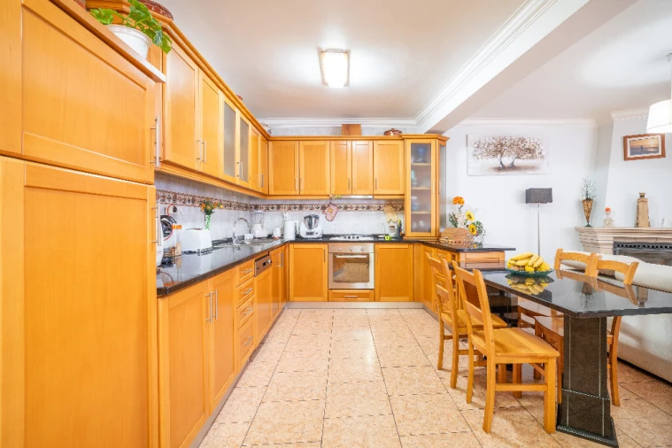 Moradia T4 para Venda em Eiras e São Paulo de Frades Foto 4