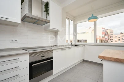 Apartamento T3 para Arrendamento em Lumiar