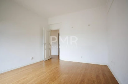 Apartamento T3 para Arrendamento em Lumiar