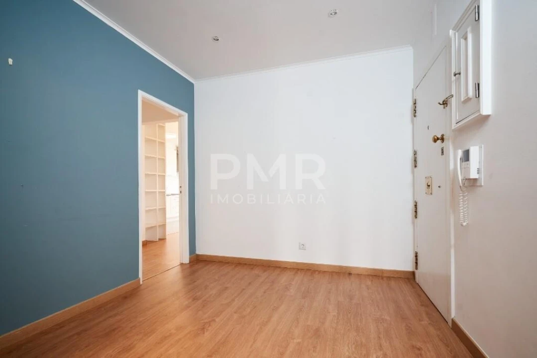 Apartamento T3 para Arrendamento em Lumiar Foto 18