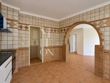 Apartamento T3 para Venda em Algueirão-Mem Martins