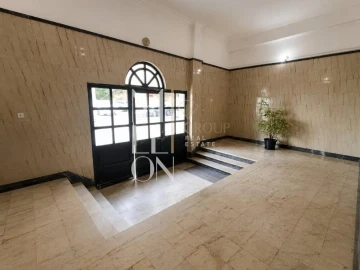 Apartamento T3 para Venda em Algueirão-Mem Martins