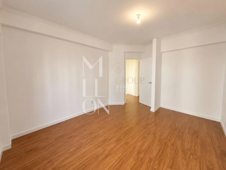 Apartamento T3 para Venda em Algueirão-Mem Martins Foto 15