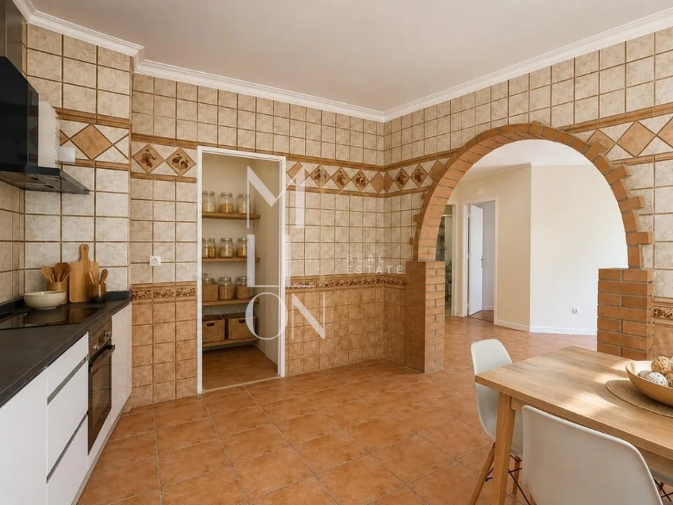 Apartamento T3 para Venda em Algueirão-Mem Martins Foto 4