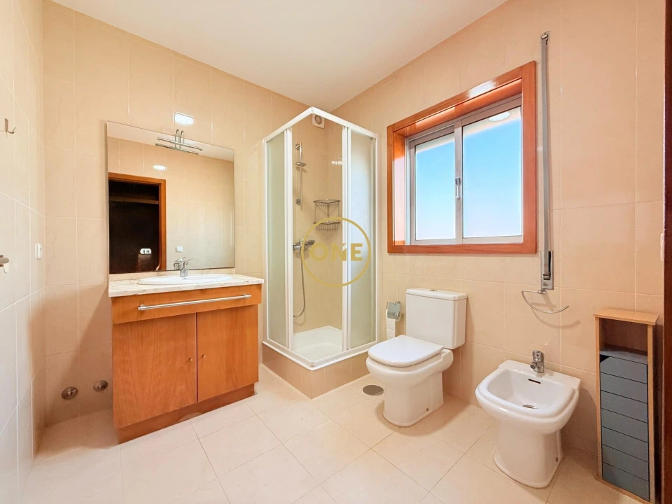 Apartamento T2 para Venda em Arvore Foto 18