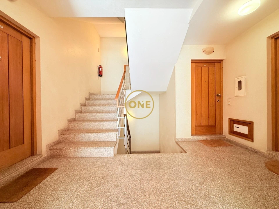 Apartamento T2 para Venda em Arvore Foto 23